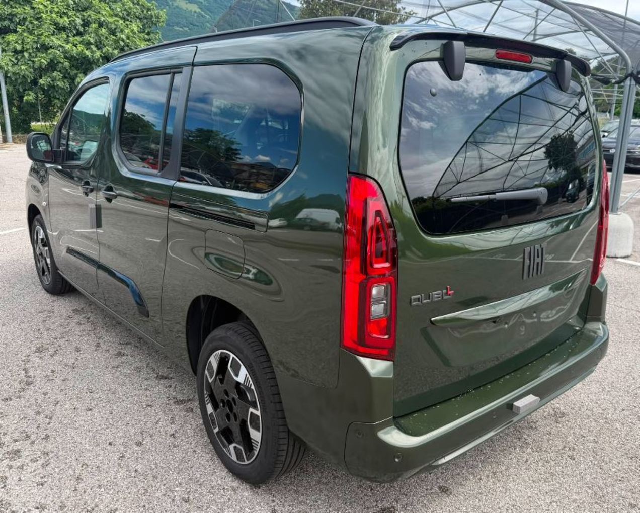 Fiat Qubo L 2026 interno