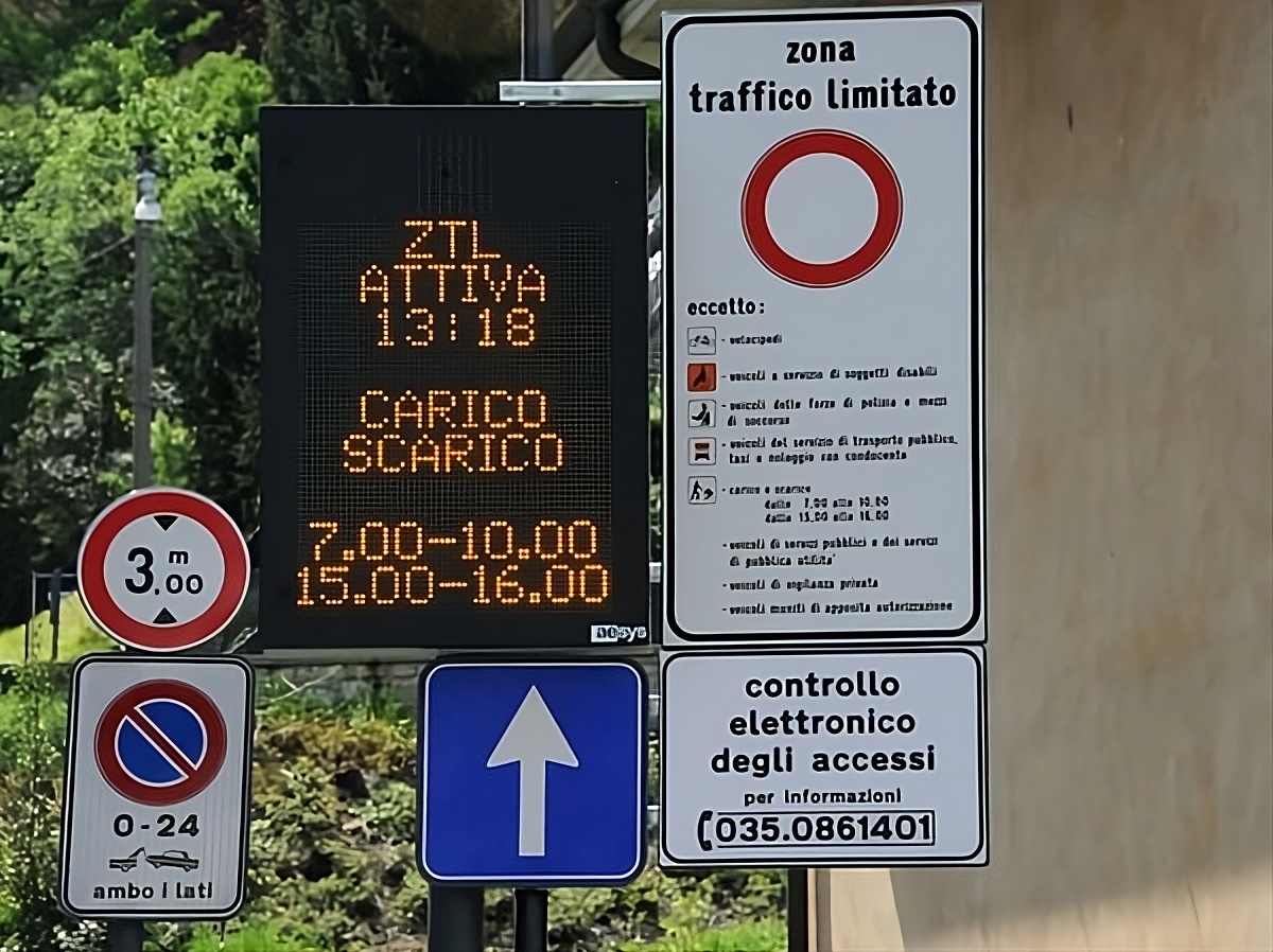 Señalización ZTL en Italia